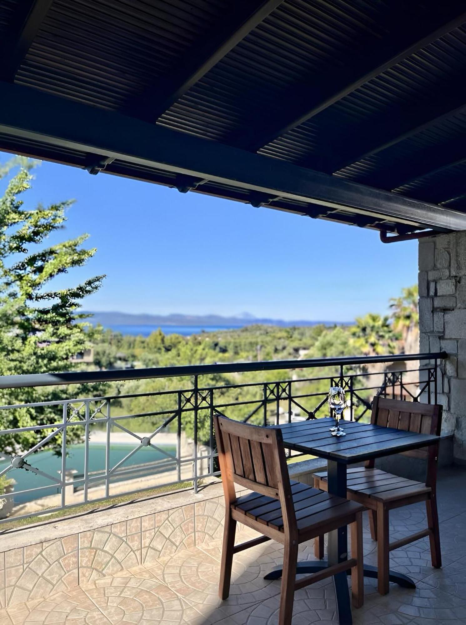 Mikael Pool Villa Палиури Экстерьер фото